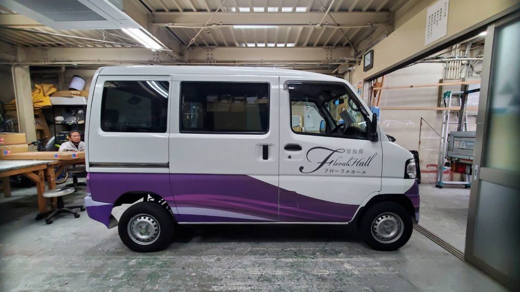 フローラルホール様（関西エリア）の看板施工事例