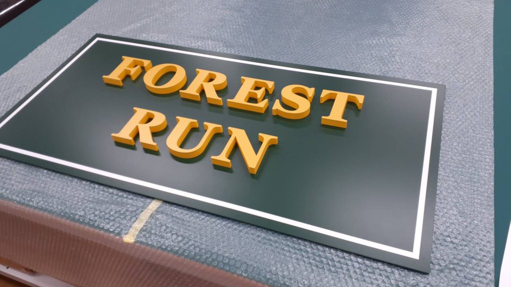 FOREST RUN様（関西エリア）の看板施工事例