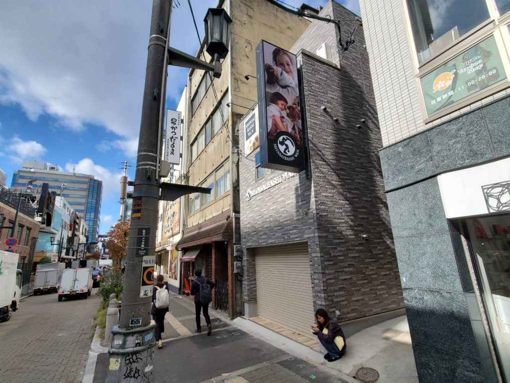 心斎橋WAN様（関西エリア）の看板施工事例