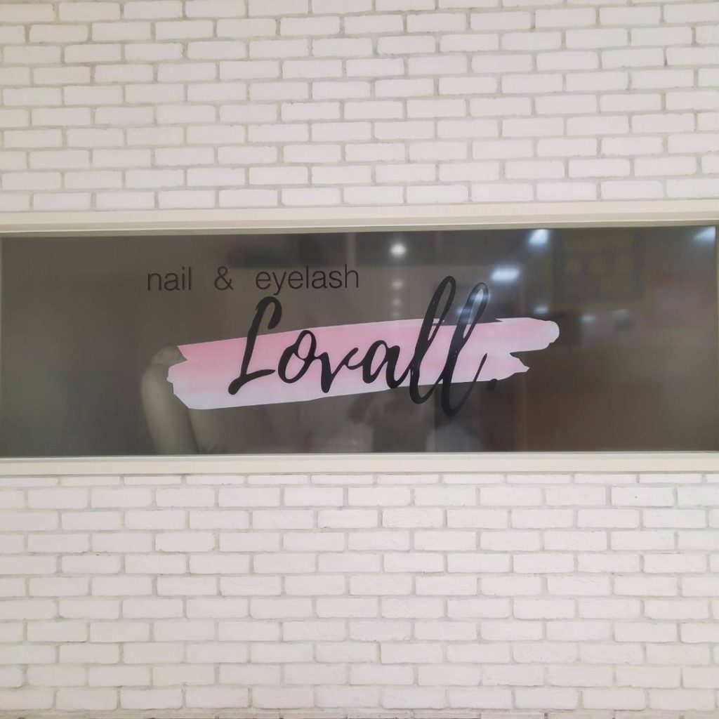 Lovall様（関西エリア）の看板施工事例