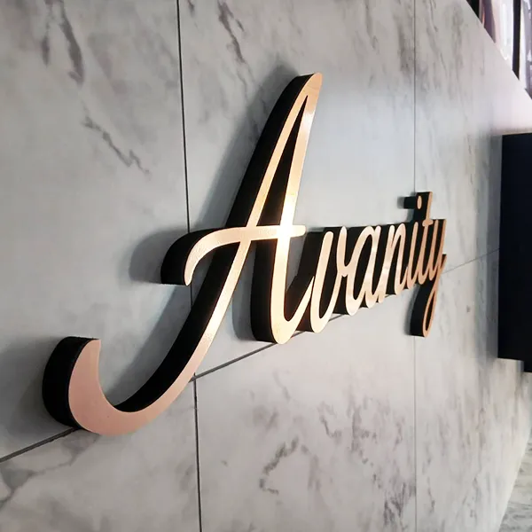 大阪市城東区　テナントビル看板施工事例｜カルプ文字看板・表面シート貼り・黒カルプ