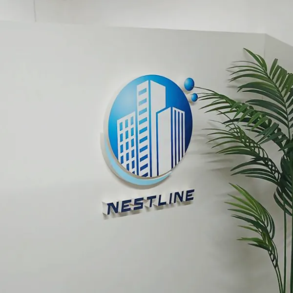大阪市淀川区　オフィス看板施工事例｜NESTLINE様　オフィスエントランス・カルプ文字・インクジェット出力・小口塗装